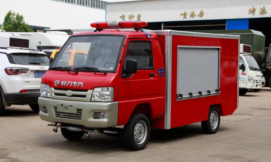 程力新能源人工智能搶險(xiǎn)救援車首批訂單圓滿交車，為國(guó)家電網(wǎng)提供一流產(chǎn)品