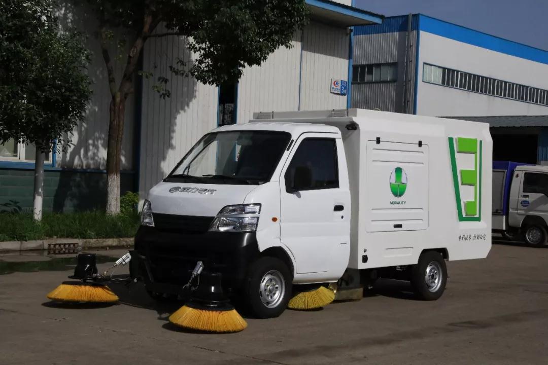 程力新能源人工智能搶險(xiǎn)救援車首批訂單圓滿交車，為國(guó)家電網(wǎng)提供一流產(chǎn)品